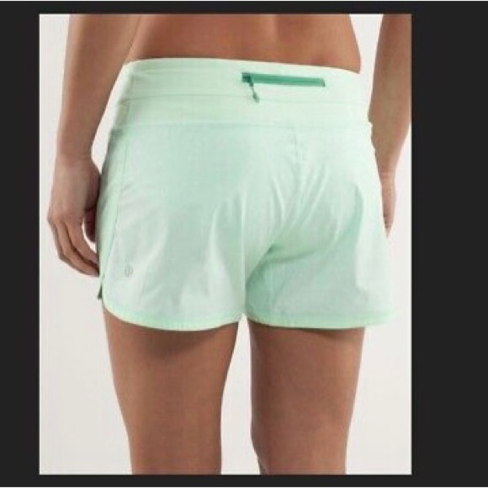 Lululemon Run Speed Short Petit Dot Fresh Teal